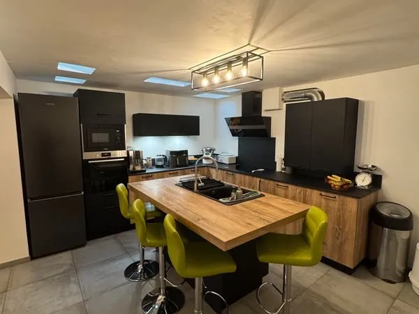 Maison de ville 110 m² avec grand garage - Proche centre Riom