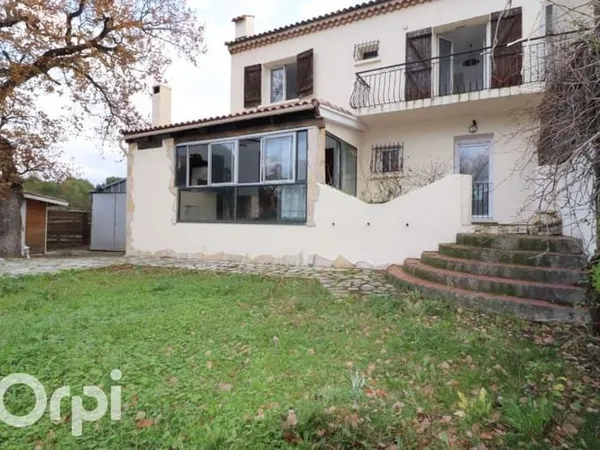 Maison 5 pièces 168 m²