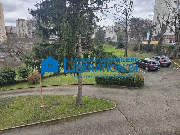 Montplaisir T3 avec balcons et garage