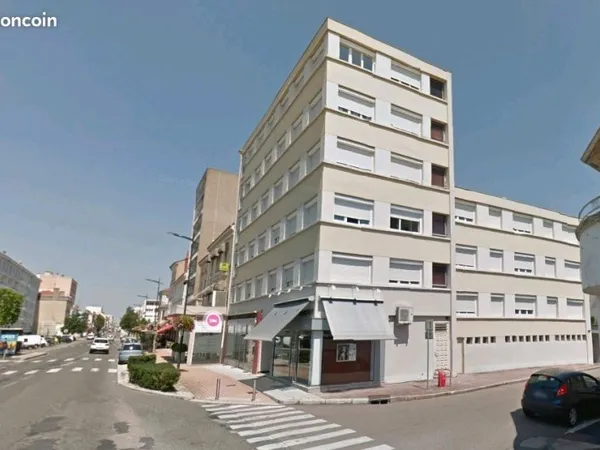 Parking/box LE COTEAU