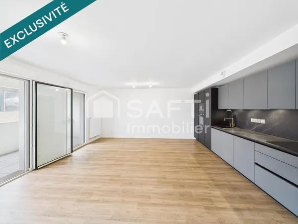A ventre à Mérignac, Appartement T4 de 92 m2 avec parking