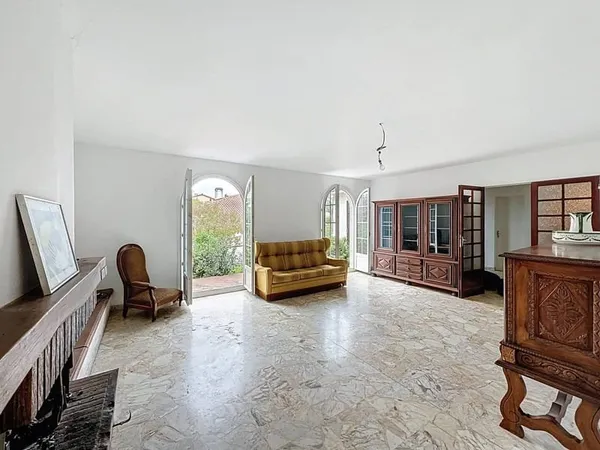 Maison 5 pièces 151 m²