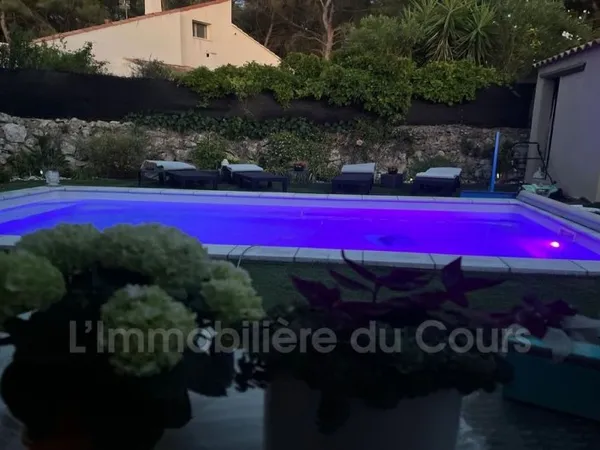 Villa 4 pièces 100 m²