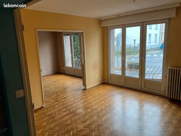 Propriétaire vend appartement 5 pièces