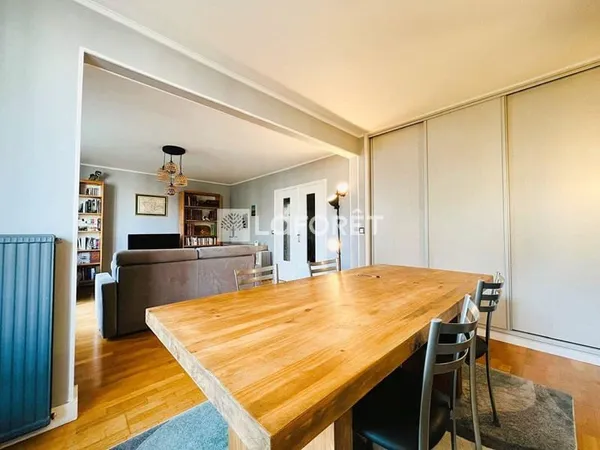 Appartement 5 pièces 93 m²