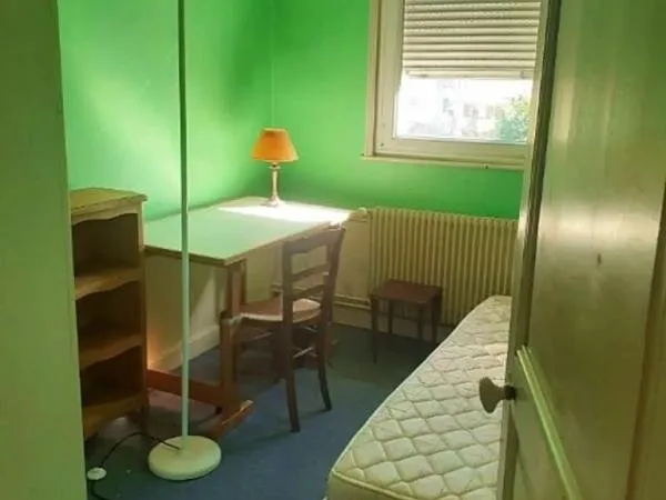 Chambre de 10m2 à louer sur Reims