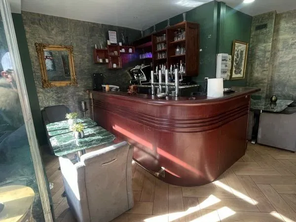 Vend local commercial
