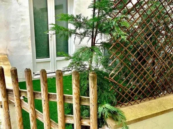 Studio 1 pièce 17 m²