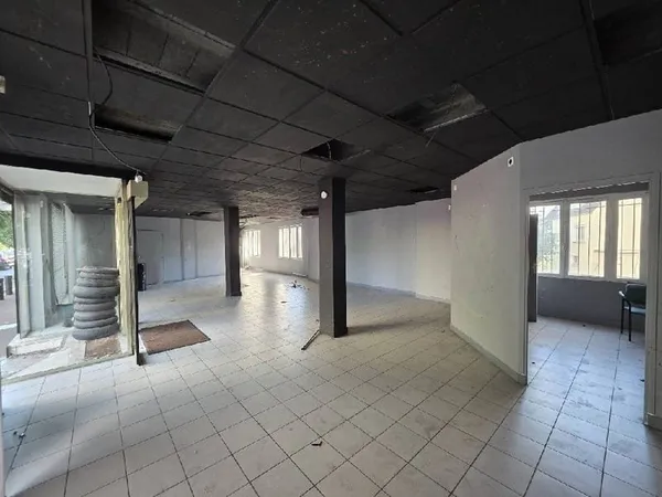 Commerce Location Savigny-sur-Orge   2000€