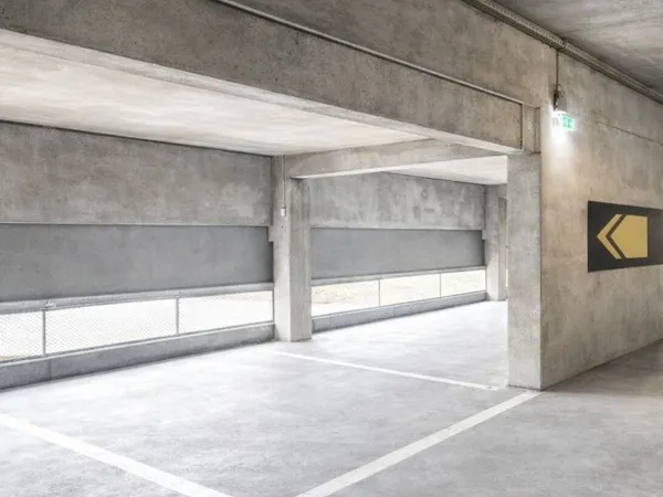 Parking 12 m²