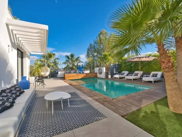 Maison 7 pièces 160 m²