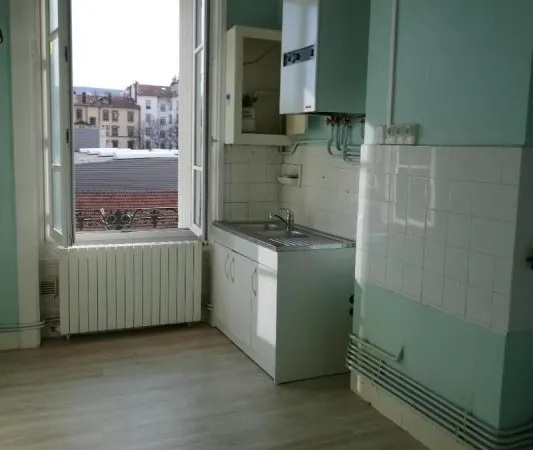 Appartement 2 pièces 58 m²