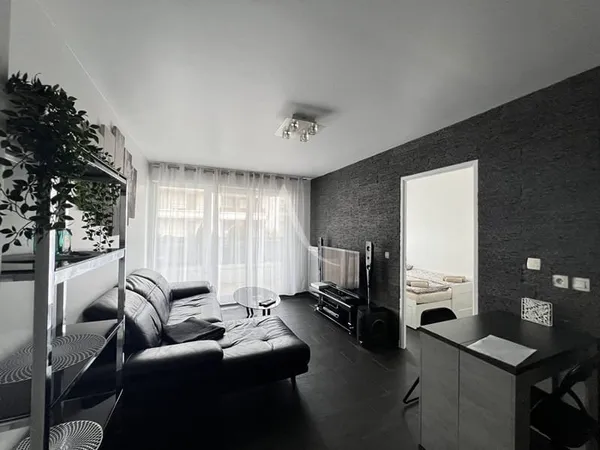 Appartement Drancy 3 pièce(s) 56 m2 parking