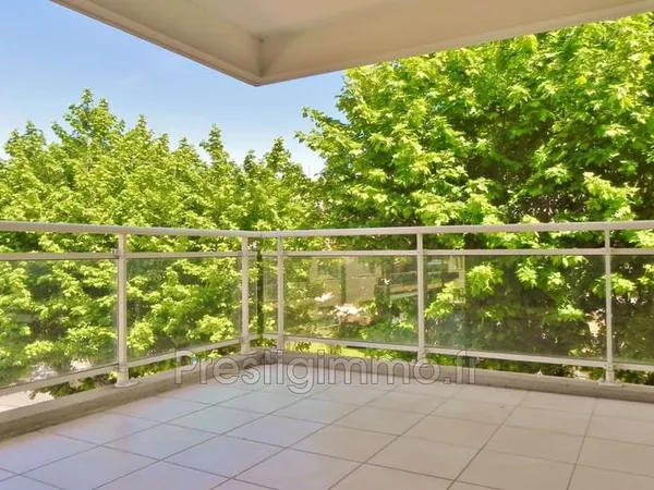 Vente Mandelieu La Napoule centre-ville 2p 46m²