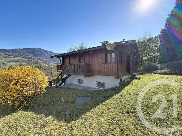 Maison 7 pièces 148 m²