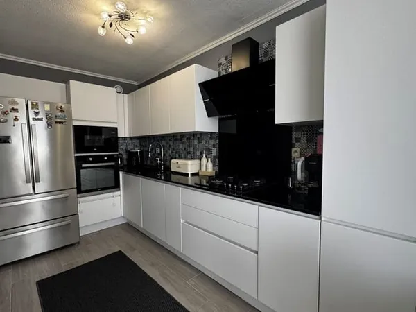Appartement 4 pièces 79 m²