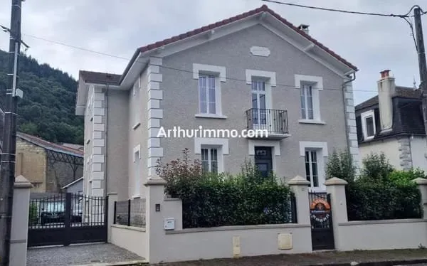 Maison de ville de type 5 avec garage