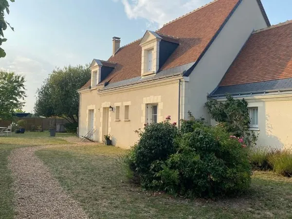 Maison 8 pièces 180 m²