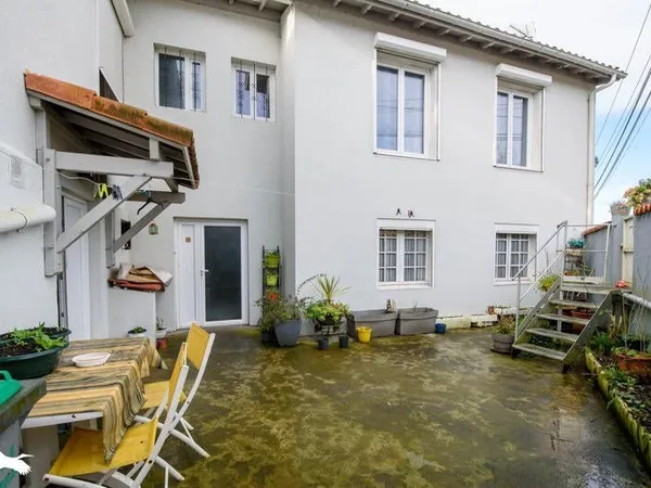 Maison de ville de 8 pièces principales