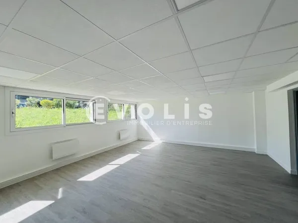Bureaux 200 m²