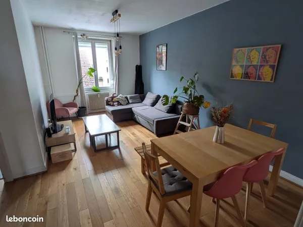 Appartement 2 pièces meublé - Lumineux et traversant - Rue très calme - Strasbourg (Rue du Nideck)