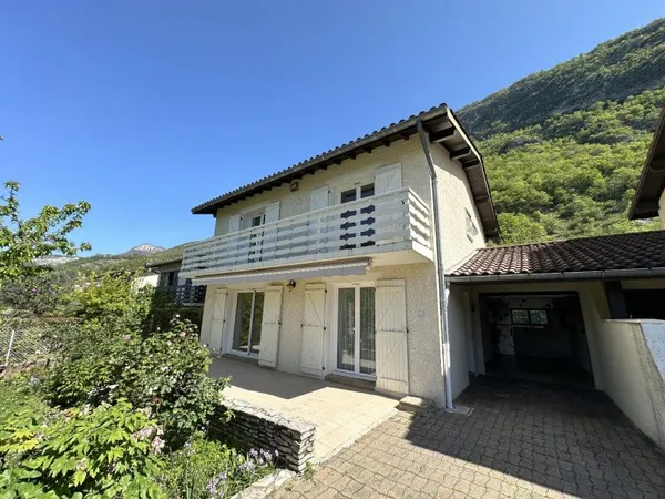 Maison 5 pièces 115 m²