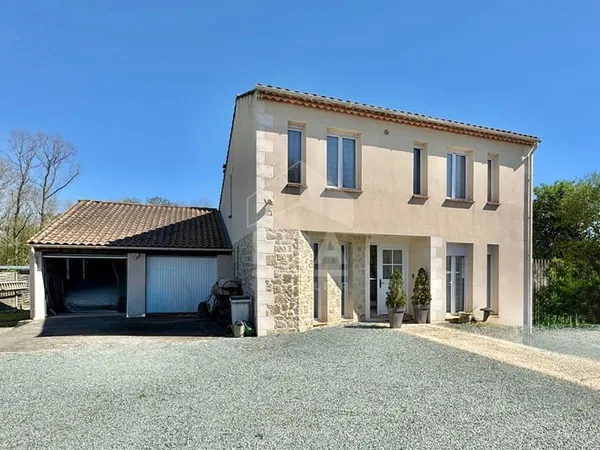 Maison 6 pièces 130 m²