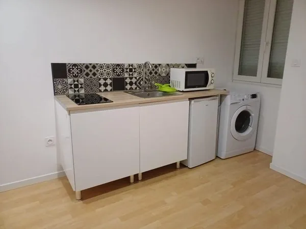 Studio 1 pièce 20 m²
