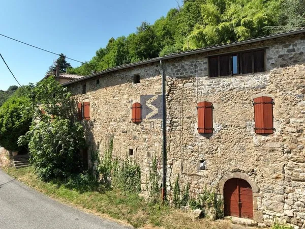 Maison 8 pièces 195 m²