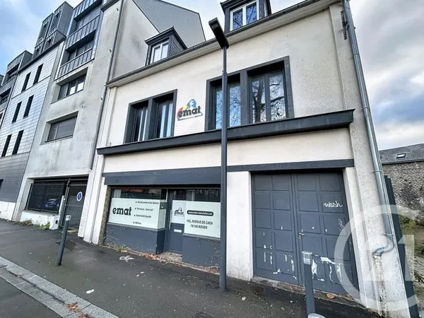 Bâtiment 193 m²