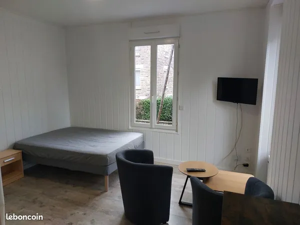 Studios meublé état neuf