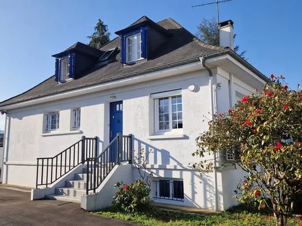 SUPERBE MAISON DE QUALITÉ AU CALME SANS VIS À VIS