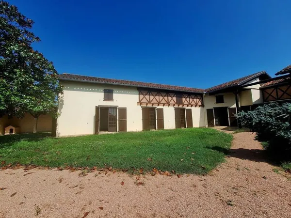 Prix en baisse ! A vendre Haute-Garonne (31) : Maison de village indépendante avec 5 chambres, garag
