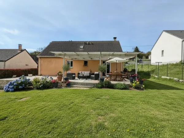 Maison récente au calme avec vue campagne - Bezancourt