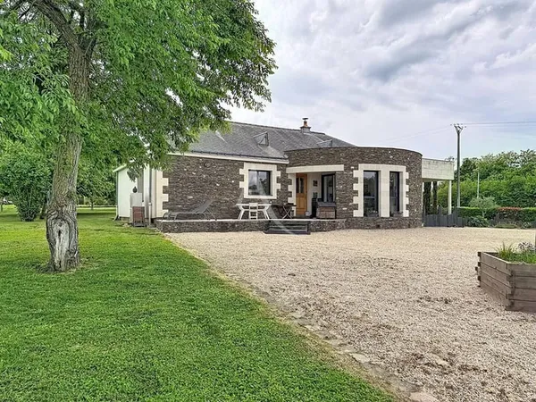 Maison de plain-pied 5 pièces 150 m²