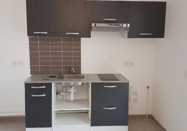 Studio 1 pièce 28 m²