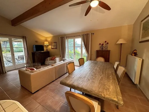 À VENDRE : Villa de rêve au Domaine du Golf de Saint-Endréol