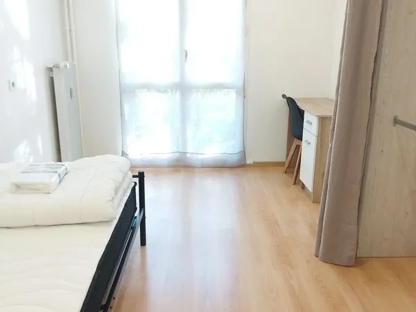 Chambre privée dans colocation meublée proche CHU et universités