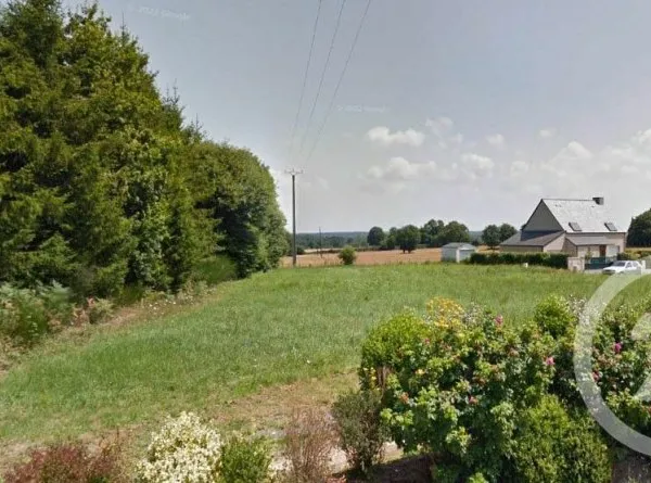 Terrain 806 m²