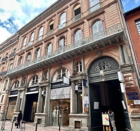 Local bureaux 195 m²