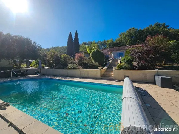 Maison 5 pièces 150 m²