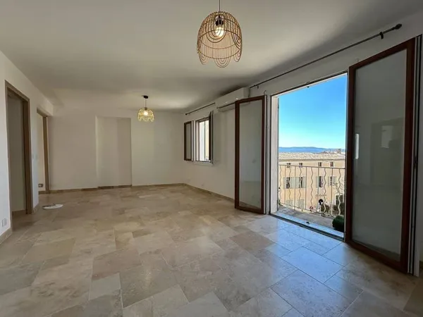Appartement 1 pièce 56 m²