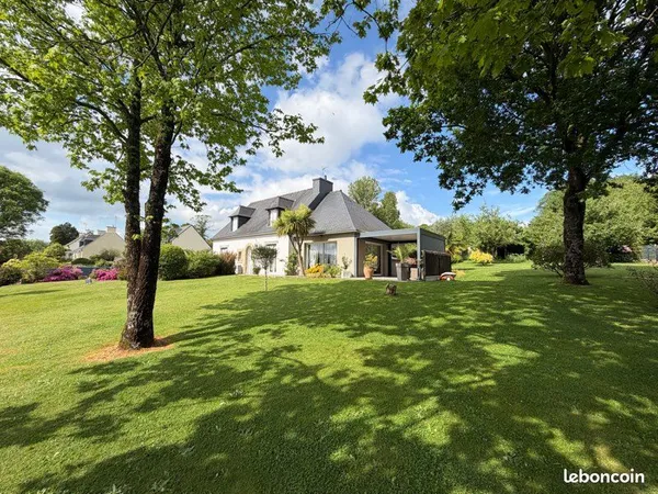 🏡 Maison de 136 m² - Terrain 1900 m² - Proche lac de Guerlédan