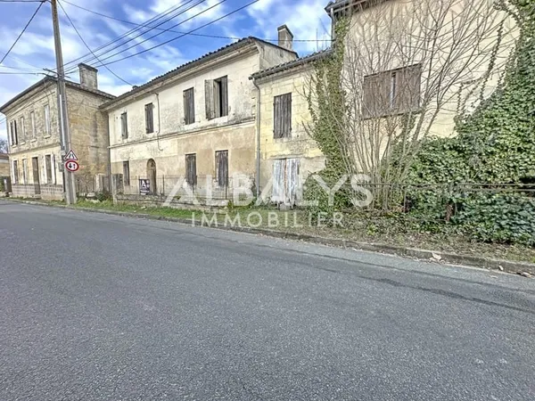 Maison 180m2 avec travaux - Chai attenant - GENISSAC