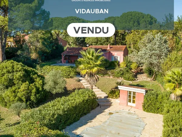 EXCLUSIVITÉ A VENDRE - Maison Vidauban 85 m² , 3 chambres, beau terrain avec piscine et carport .