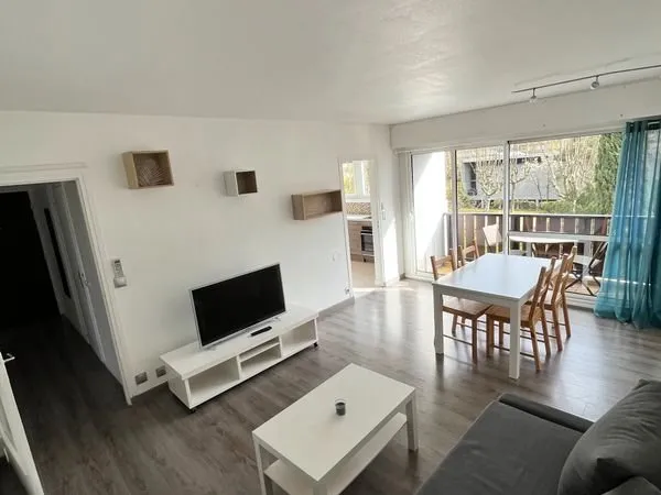 Appartement T3 lumineux 65m2 climatisé
