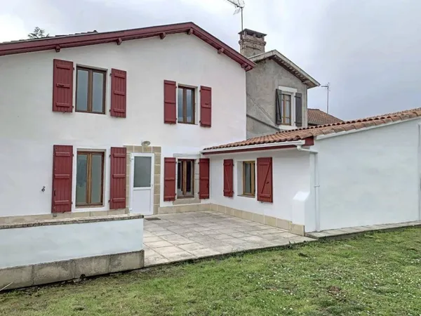 Maison 6 pièces 185 m²