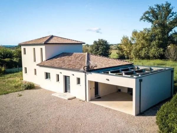 Villa 5 pièces 150 m²