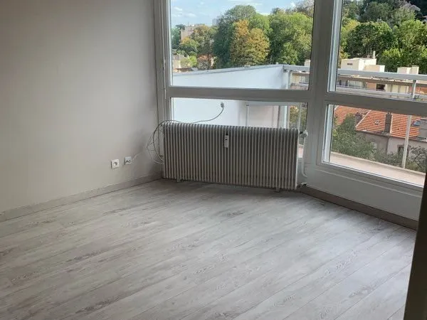 T2 41m2 - Balcon / Cave / Parking