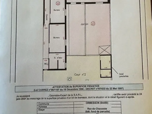 Bureau 68 m²